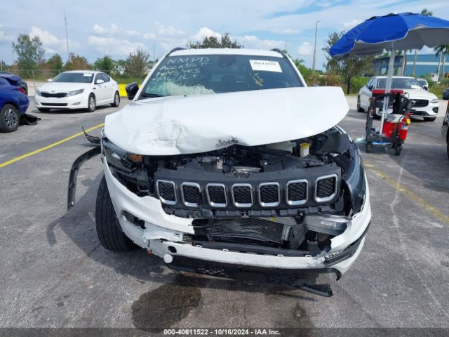 3C4NJDBNXRT596706 Jeep Compass Latitude 4x4