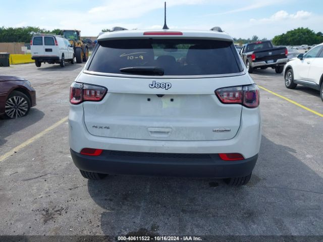 3C4NJDBNXRT596706 Jeep Compass Latitude 4x4