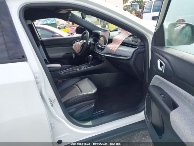 3C4NJDBNXRT596706 Jeep Compass Latitude 4x4