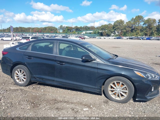5NPE24AF8KH755123 Hyundai SONATA SE