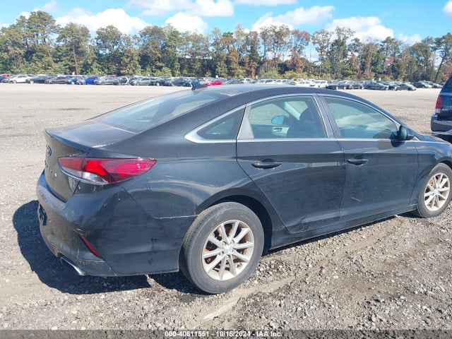 5NPE24AF8KH755123 Hyundai SONATA SE