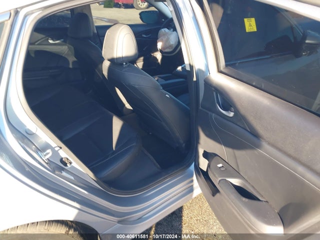Honda Insight Touring 2019 19XZE4F93KE010280 Image 8