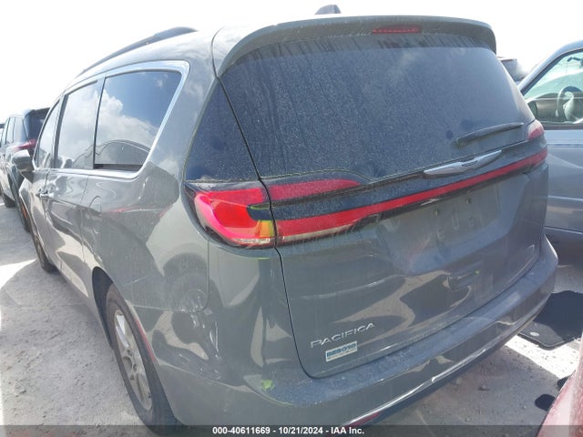 Chrysler Pacifica Touring L 2022 2C4RC1BG2NR220073 Image 3
