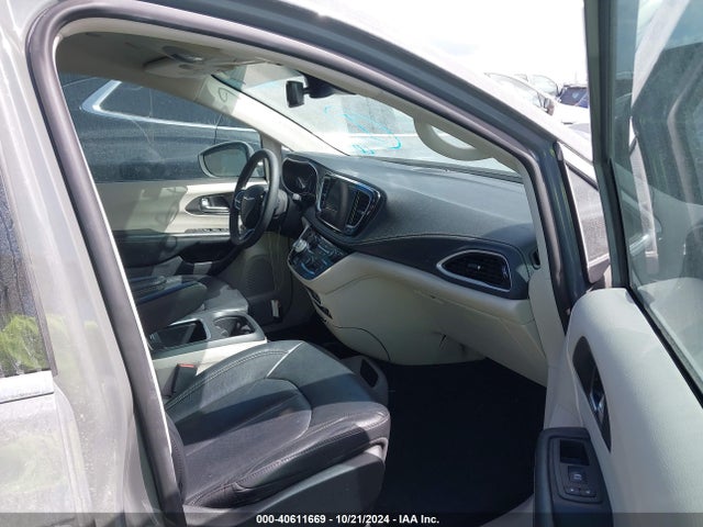 Chrysler Pacifica Touring L 2022 2C4RC1BG2NR220073 Image 5