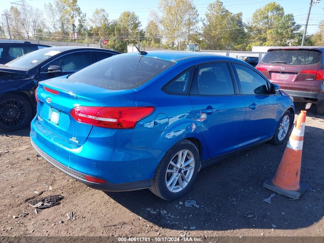 Ford FOCUS SE 2015 1FADP3F21FL373956 Image 4