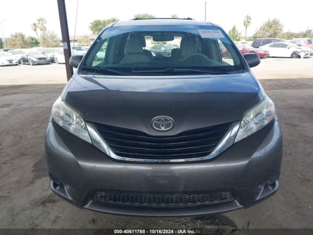 5TDKK3DC4ES498992 Toyota Sienna Le V6 8 Passenger