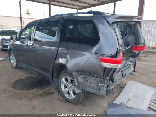 5TDKK3DC4ES498992 Toyota Sienna Le V6 8 Passenger