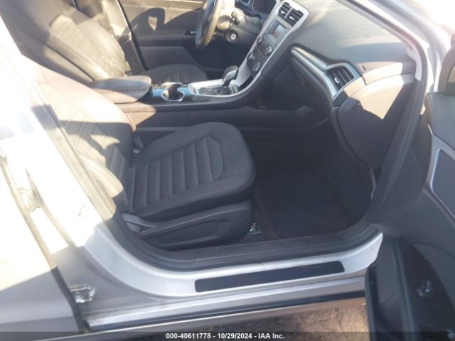 3FA6P0HD5ER232975 Ford FUSION SE
