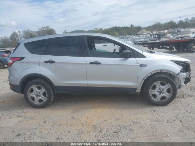 1FMCU0F77HUD05713 Ford ESCAPE S