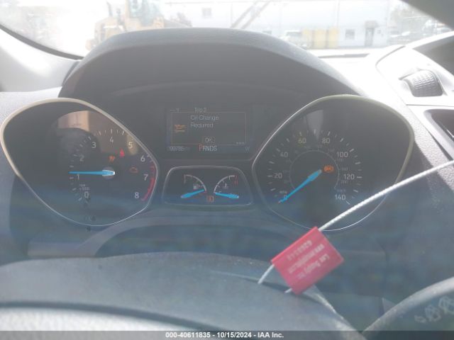 1FMCU0F77HUD05713 Ford ESCAPE S