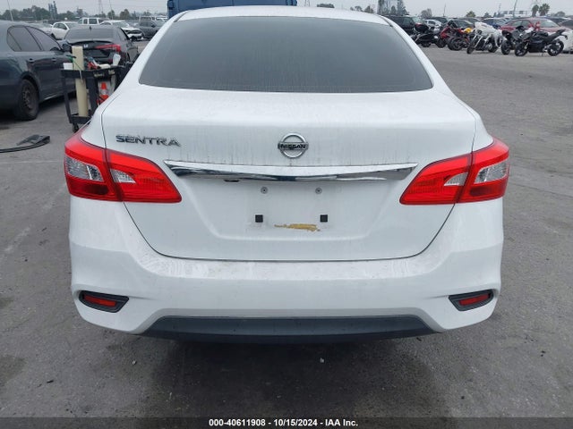 Nissan SENTRA S 2018 3N1AB7AP8JY213310 Image 17