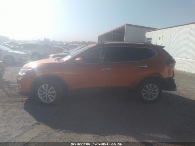 Nissan ROGUE SV 2018 5N1AT2MV8JC844523 Image 14