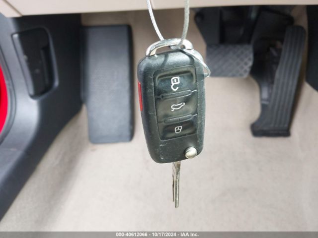 3VWD17AJ0EM378030 Volkswagen Jetta 1.8t Se