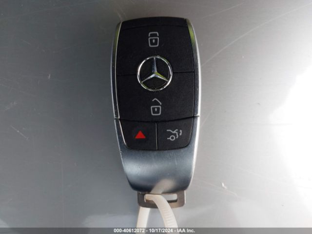 W1N4M4GB3LW046534 Mercedes-Benz GLB 250