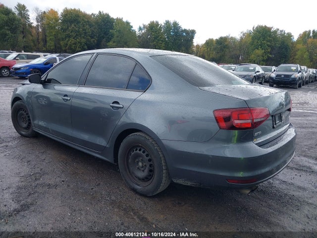 3VW267AJ5GM276167 Volkswagen Jetta 1.4t S