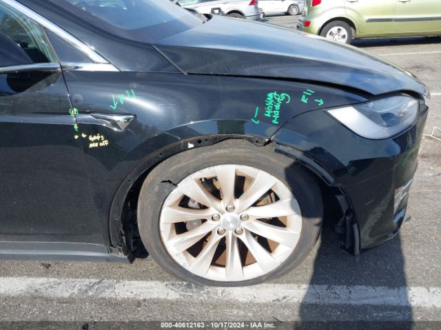 5YJXCAE27KF205129 Tesla Model X 100d/75d/long Range
