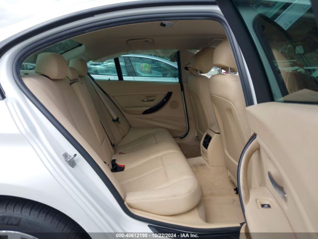 WBA8A3C53GK689648 BMW 320i Xdrive