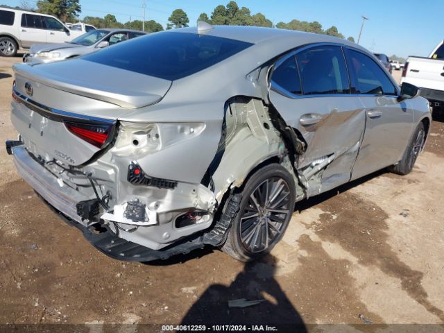 58ADA1C13PU026740 Lexus ES 300H