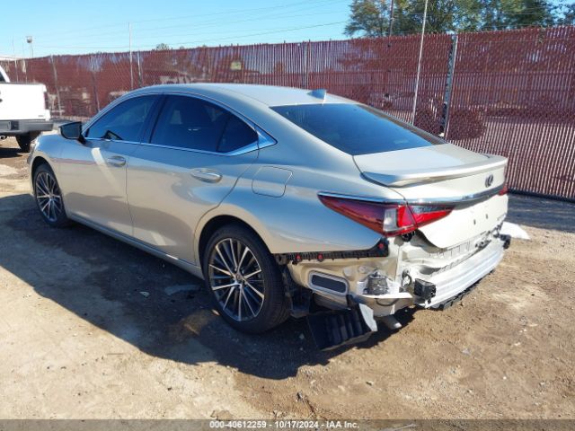 58ADA1C13PU026740 Lexus ES 300H