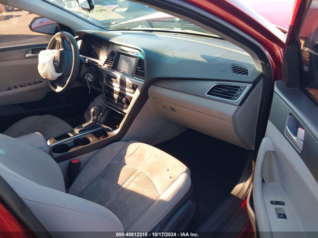 Hyundai SONATA SE 2016 5NPE24AF0GH355497 Image 5