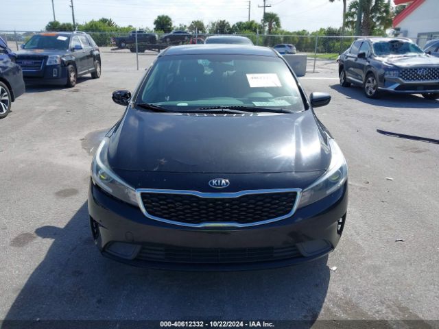 3KPFK4A71JE168939 KIA FORTE LX