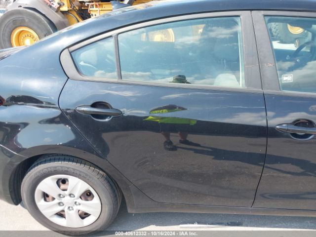 3KPFK4A71JE168939 KIA FORTE LX