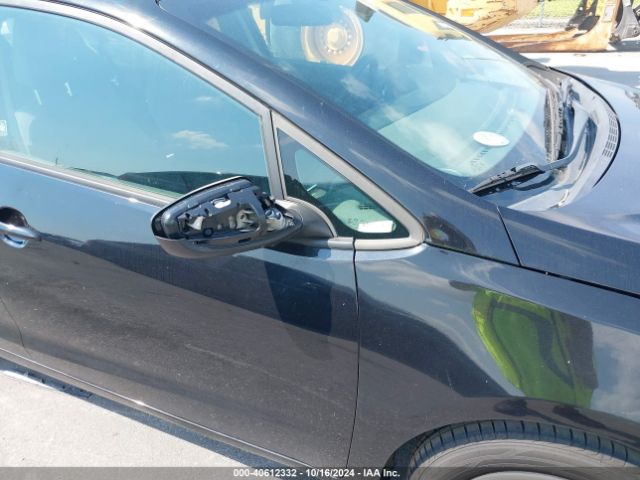 3KPFK4A71JE168939 KIA FORTE LX