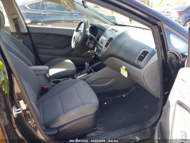 3KPFK4A71JE168939 KIA FORTE LX