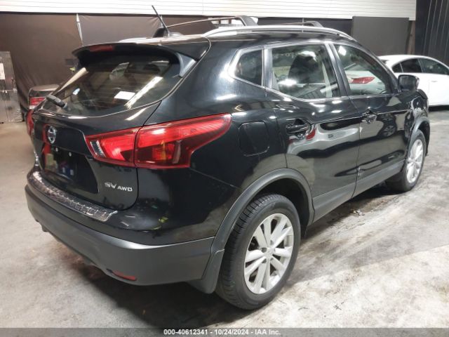 JN1BJ1CR2JW206346 Nissan Rogue Sport Sv