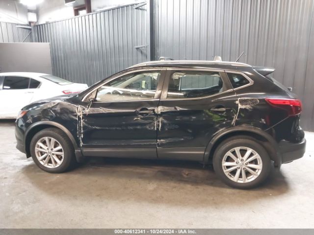 JN1BJ1CR2JW206346 Nissan Rogue Sport Sv