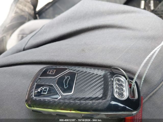 WA1VAAF7XJD015378 Audi Q7 3.0t Premium