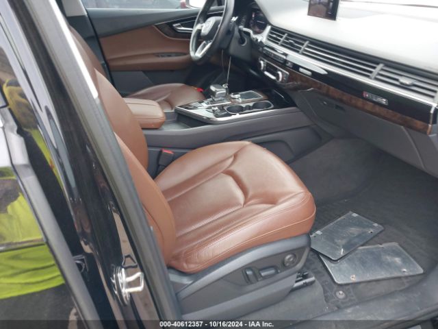 WA1VAAF7XJD015378 Audi Q7 3.0t Premium