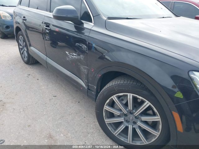 WA1VAAF7XJD015378 Audi Q7 3.0t Premium