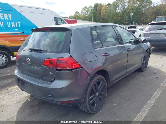 3VW2A7AU6FM070573 Volkswagen Golf Tdi Sel 4-door