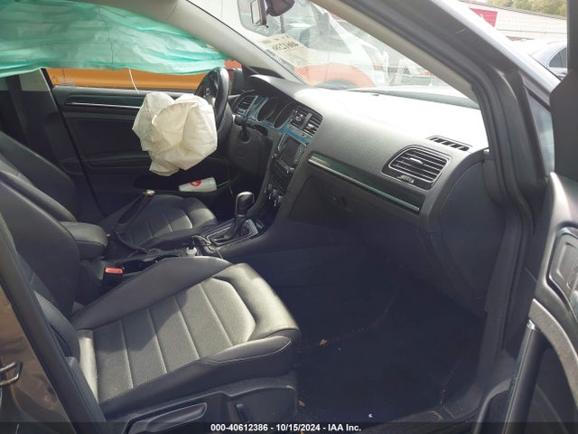 3VW2A7AU6FM070573 Volkswagen Golf Tdi Sel 4-door