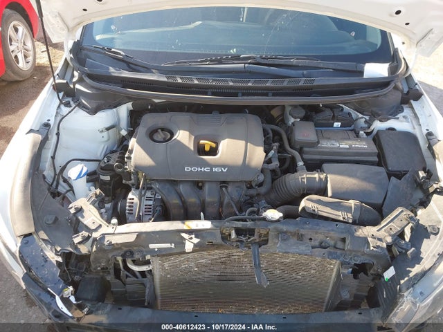 KIA FORTE LX 2017 3KPFL4A78HE149134 Image 10