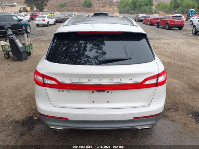 2LMPJ6LR8JBL20594 Lincoln Mkx Reserve