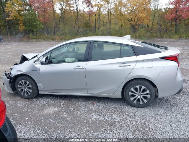Toyota Prius Le Awd-e 2021 JTDL9MFU9M3023981 Image 14