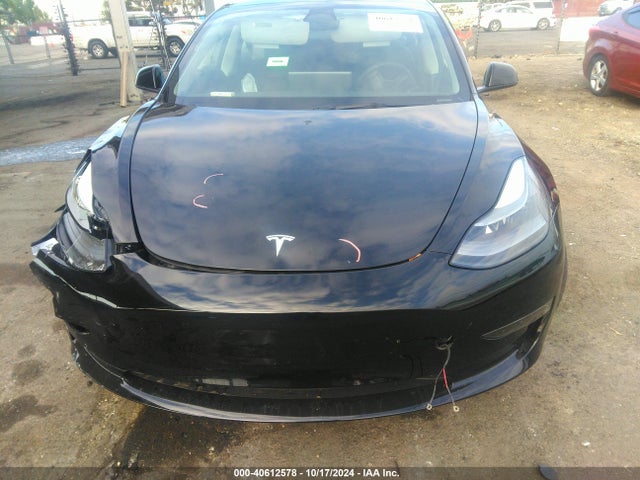 2023 TESLA MODEL 3 5YJ3E1EA8PF651992 Photo 9