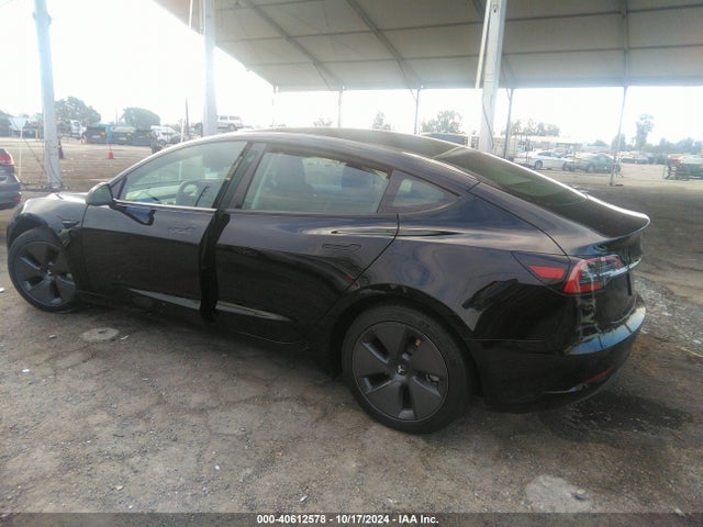 2023 TESLA MODEL 3 5YJ3E1EA8PF651992 Photo 2