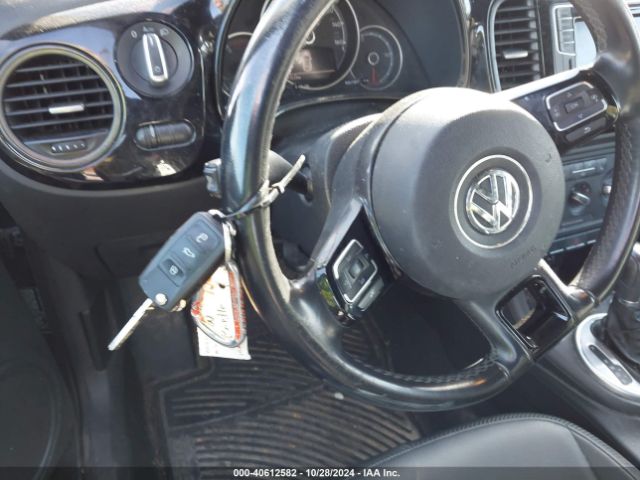 3VWFD7AT5JM708546 Volkswagen Beetle 2.0t Coast/2.0t S