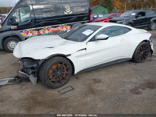 SCFSMGAWXLGN03878 Aston Martin Vantage