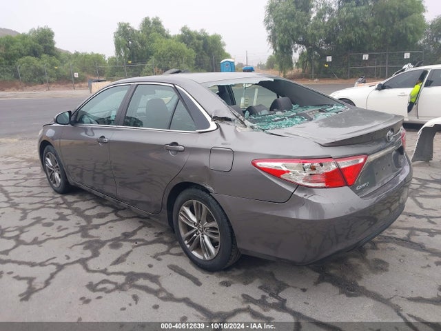 Toyota CAMRY SE 2015 4T1BF1FK2FU106422 Image 3