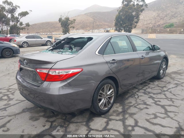 Toyota CAMRY SE 2015 4T1BF1FK2FU106422 Image 4