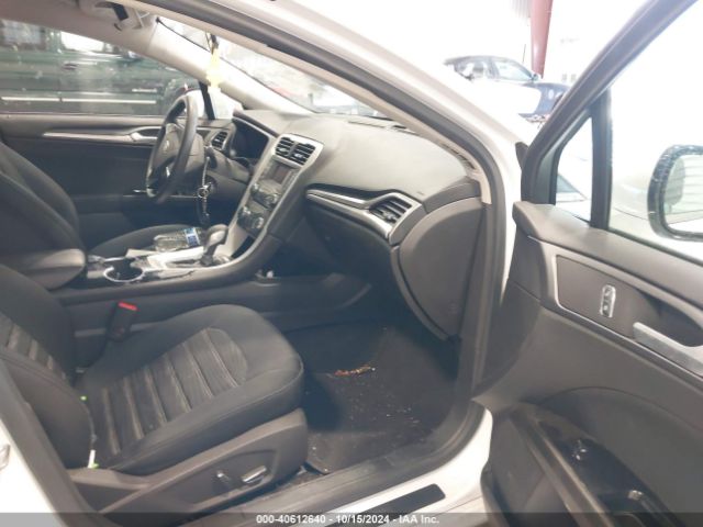 1FA6P0H7XG5134718 Ford FUSION SE