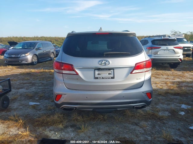 Hyundai Santa Fe Se Ultimate 2017 KM8SR4HF0HU214632 Image 16