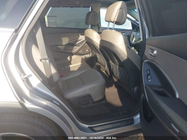 Hyundai Santa Fe Se Ultimate 2017 KM8SR4HF0HU214632 Image 8