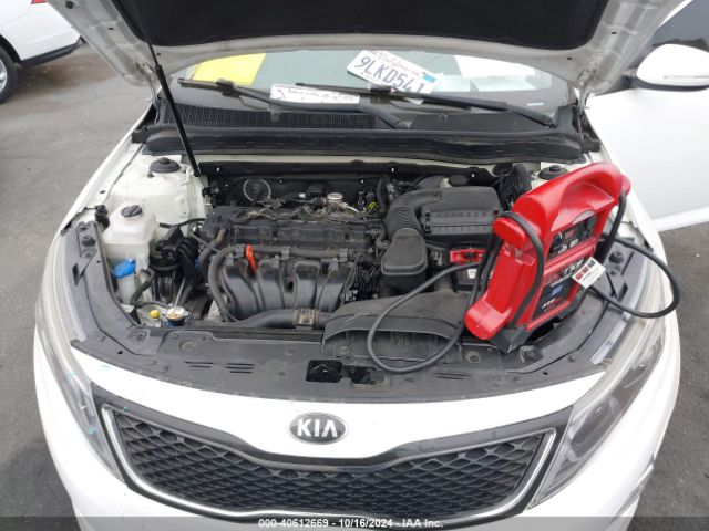 KNAGM4A7XF5558307 KIA Optima Lx