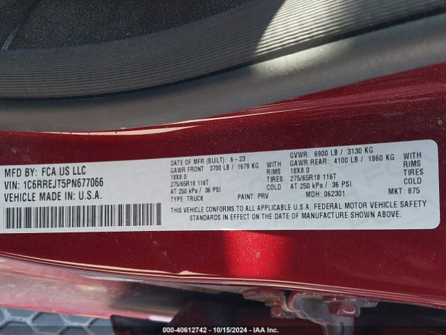 1C6RREJT5PN677066 RAM 1500 Laramie  4x2 5'7 Box