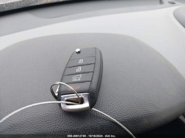 KNDJN2A29K7652210 KIA Soul